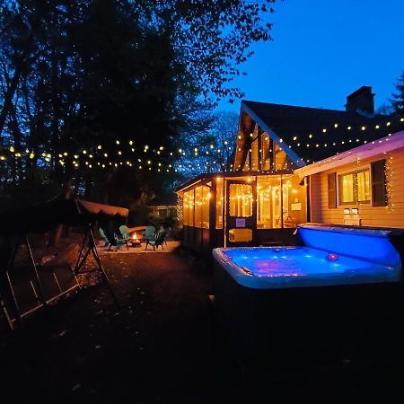 Walk To Pool & Beach - Spacious Gateway, Hot Tub, Game Room Pocono Country Place Bagian luar foto