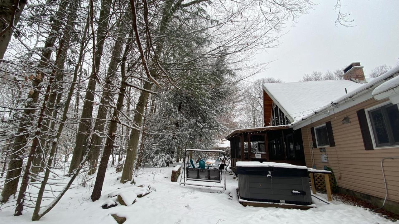 Walk To Pool & Beach - Spacious Gateway, Hot Tub, Game Room Pocono Country Place Bagian luar foto