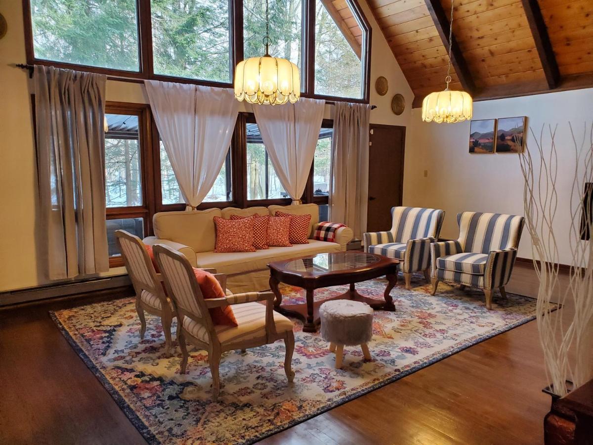 Walk To Pool & Beach - Spacious Gateway, Hot Tub, Game Room Pocono Country Place Bagian luar foto