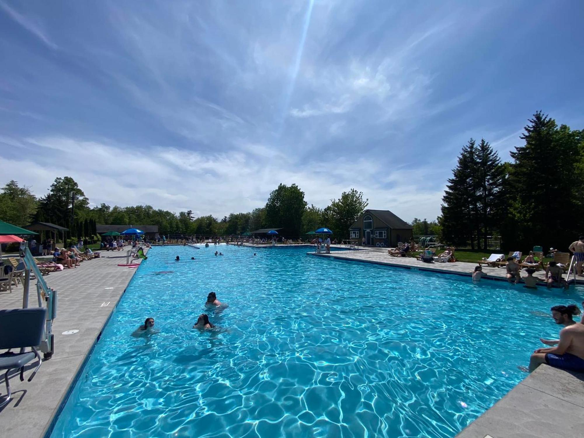 Walk To Pool & Beach - Spacious Gateway, Hot Tub, Game Room Pocono Country Place Bagian luar foto