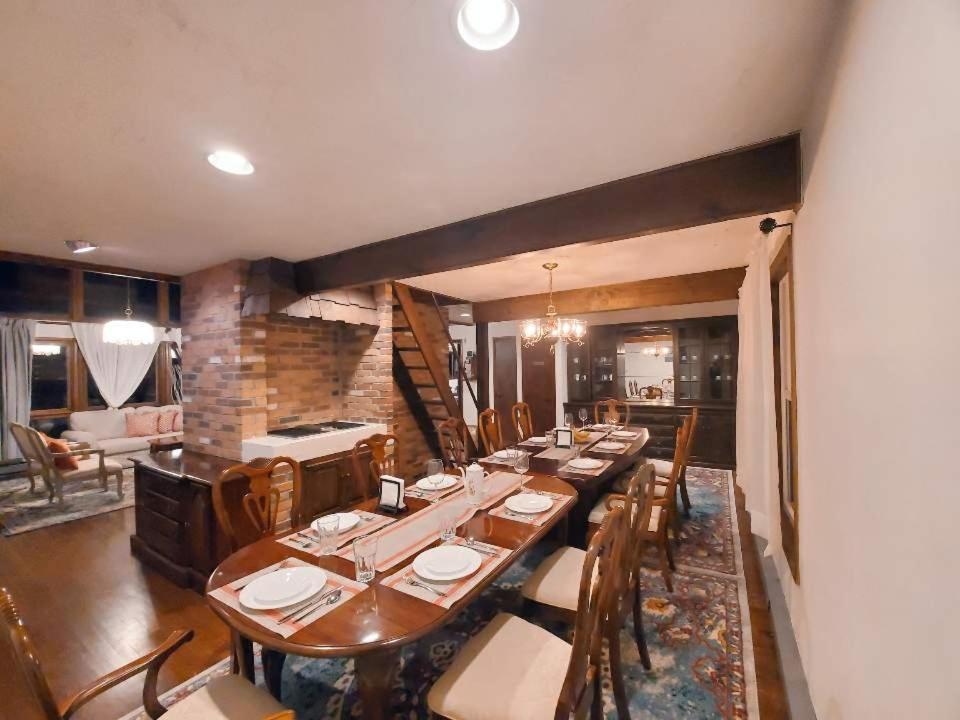 Walk To Pool & Beach - Spacious Gateway, Hot Tub, Game Room Pocono Country Place Bagian luar foto